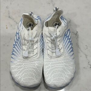 HF Athletic shoes size 41 (size 10)